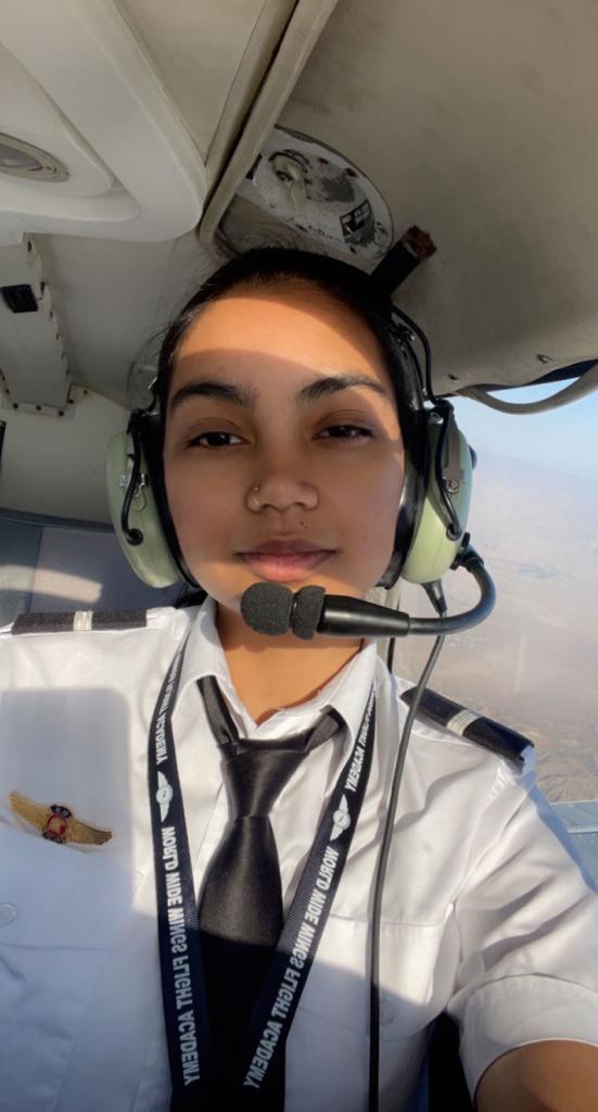 asiframeez's tweet photo. बेटियां वरदान हैं.
https://t.co/nkQjlTRGST
DAUGHTERS ARE BLESSINGS.
Give wings to their dreams.
EDUCATE GIRLS 
ऐसे दें अपने सपनों  को उड़ान ?
In an Exclusive Women's Day Interactive Session Episode #2 Part-1 at  #DebatewithARD on Girls Education and Women EMPOWERMENT,

Meet #Hyderabad #Telangana 's first Muslim Commercial Pilot Syeda Salva Fatima 

#Katheria #Begusarai #Jalkaura #Khagaria 's first Muslim Commercial Pilot Kaukab Rizwan and 

#Narisngarh #MadhyaPradesh promising girl Khanak Vijayvargiya pursuing her Commercial Pilot Licence from the #Worldwidewings #Aviation #School #Calofirnia #America 

https://t.co/nkQjlTRGST
