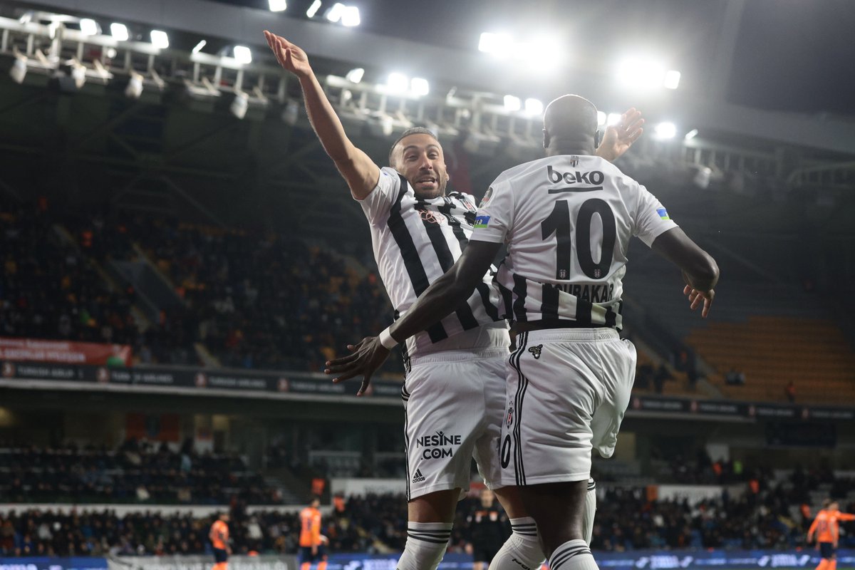 Besiktas's tweet photo. 🫶🏿

#İBFKvBJK https://t.co/8KjFRzaB2K