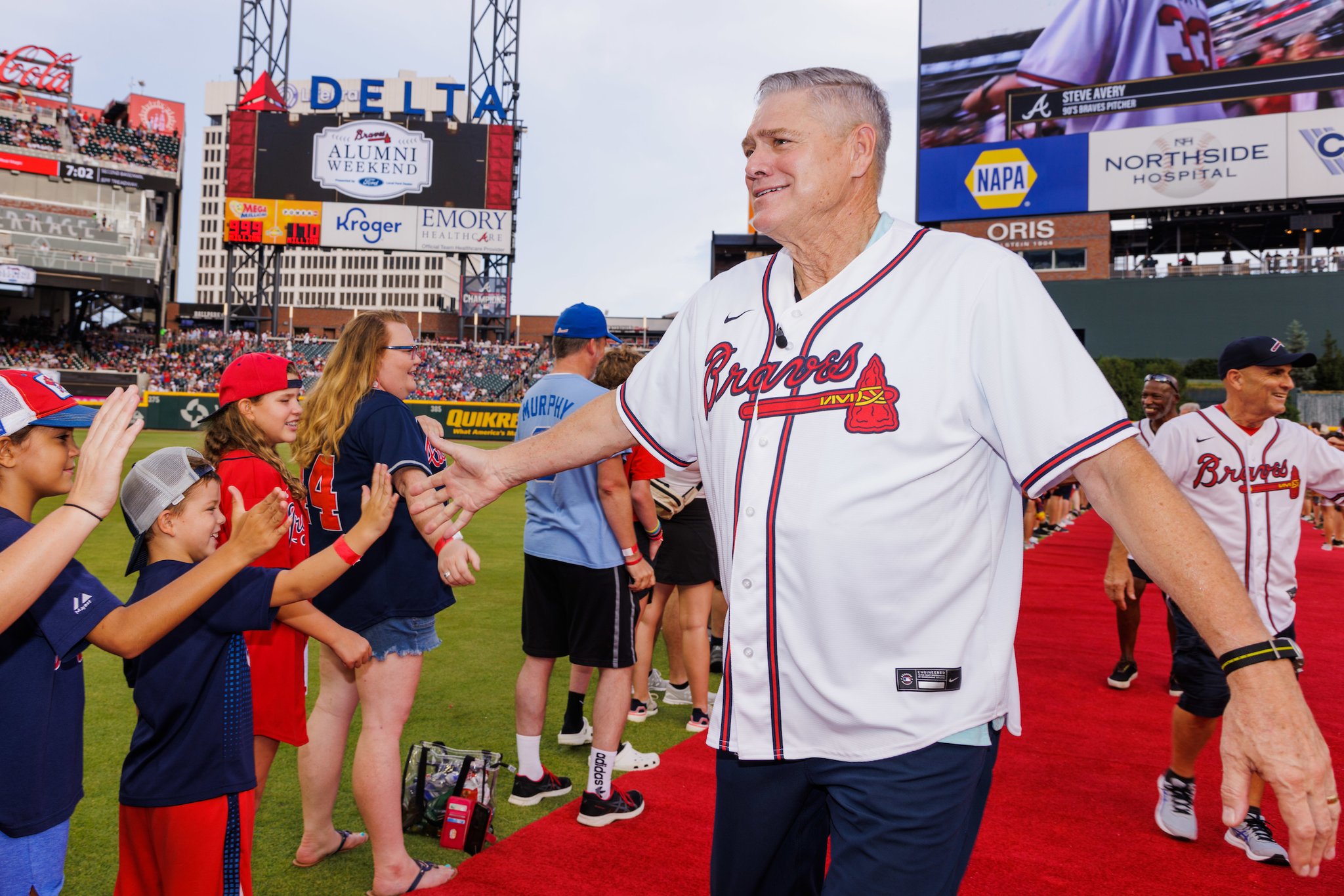 Happy Birthday to Hall of Famer Dale Murphy! 