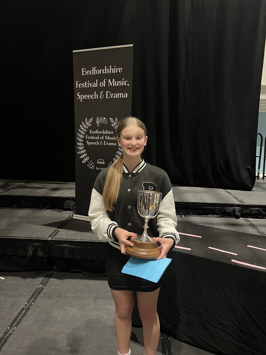 MilesThamer's tweet photo. What an evening at the @BedsFestival Gala Concert! Amazing performances, packed venue and tireless dedication from the organisers, accompanists and adjudicators. Many thanks to all those involved. Meg had a ball! @BGS_MusicDept @BGS_Arts https://t.co/bbUNGsGPn3