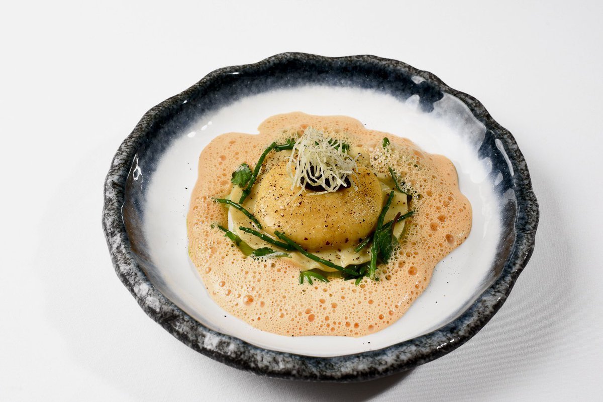 Jersey lobster and scallop mousseline raviolo 

Locally collected sea vegetables

Buttered leeks

<a href="/ExmoorCaviar/">Exmoor Caviar</a> 

Crispy leeks

Lobster bisque finished with <a href="/LaMareEstate/">La Mare Wine Estate</a> apple brandy

#supertasty