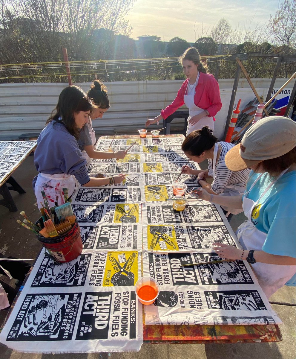 dsolnit's tweet photo. YOUTH SOLIDARITY W THIRD ACT: 
Student groups show solidarity with @ThirdActOrg  helping prepare art for #StopDirtyBanks Actions 3-21-23. 
Pics 1-2: Greenstitch Climate Action high school students from San Geronimo Valley, CA. 
Pics 3-4: IHP Climate Change Int'l college Program https://t.co/aWLx9z33A3