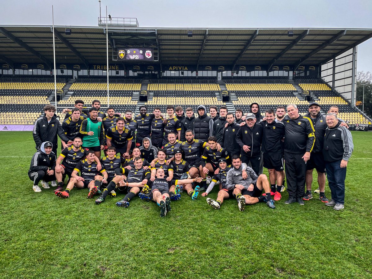 Quelle performance de nos Espoirs #ChezMarcel ! 👊

Ils se sont imposés face au leader du championnat, le Stade Toulousain, 19 à 15 !

#FievreSR