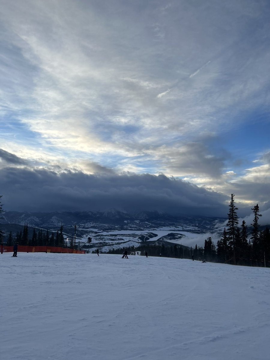 jsj2012's tweet photo. Such a fun spring break with our girl! Missed Sam terribly as his break was not at the same time which is the life with college kids. Keystone did not disappoint. https://t.co/HMiNUxz1LL
