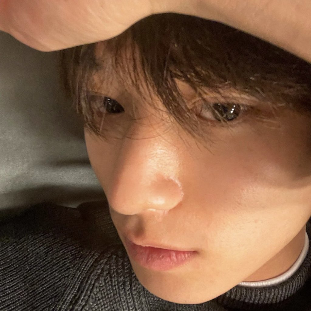 KISSYJEONS's tweet photo. he’s so https://t.co/raGvQKiijB