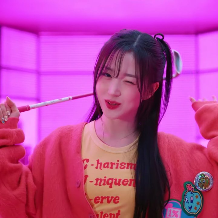 nmixx-brasil-exp-rgo-on-twitter-a-camisa-da-haewon-escrita-b-ceta