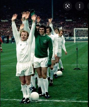 <a href="/MemorabiliaMal/">Football Nostalgia</a> @71Season I have written a novel set to the backdrop of the 73-74 season which tells the tale of a pen pal friendship between a young lad and his favourite player Billy Bremner. amazon.co.uk/Boy-Who-Saved-…