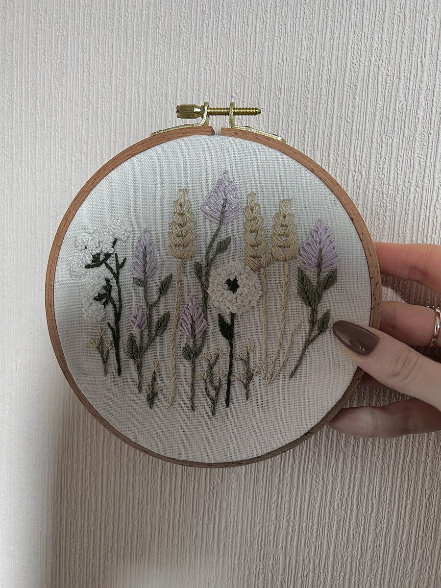 autumnylu's tweet image. Kit « douceur de Provence » de @fildelys terminé 🤍