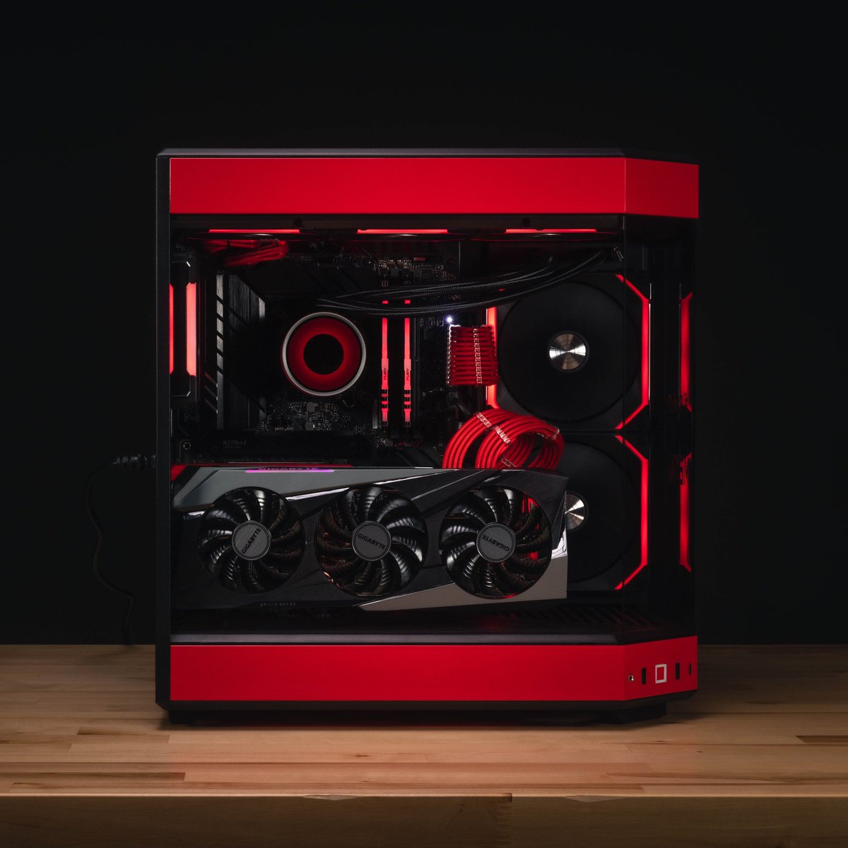 META PCs tweet media