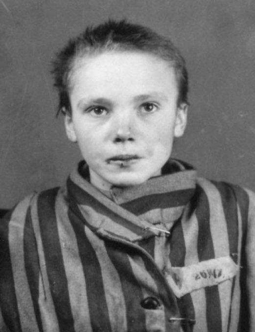 AuschwitzMuseum's tweet photo. According to the testimony of a survivor Wilhelm Brasse, who took the registration picture of Czesława Kwoka, just before it was taken, the girl was beaten by one of the guards. In the picture, you can see the cut in her lip. https://t.co/3ENUdYA14i