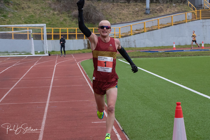 NEW POST.I spoke to Ollie Garrod who set a new World Record for the seldom run, 40 miles at the Barry 40 last weekend. His time of 3:45:07 (Av 5.42 Miles) bettered Don Ritchie's time of 3:48:35 from 1982. Read at link 🔽
runnersaresmilers.com/wp-blog-overvi…