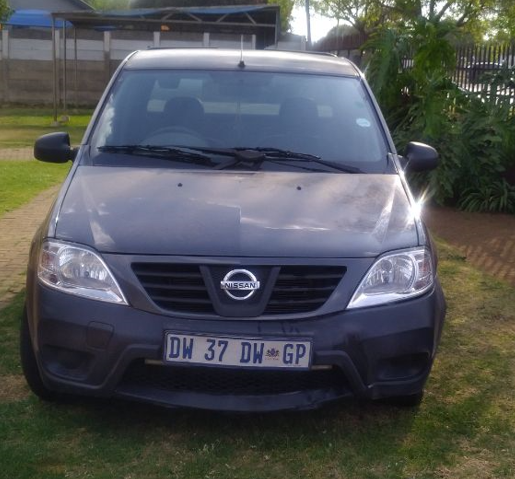 RishFerrari's tweet photo. Stolen Grey NISSAN NP200 “DW37DWGP” in #Rynfield Area 14:00 PM on 2023.03.12. Please report if anyone has seen this vehicle.
@VehicleTrackerz
@stolenvehicleza
@benonicitytimes
@SAPoliceService
@sa_crime
#CrimeWatch 
@eNCA
@City_Ekurhuleni
#Benoni #Ekurhuleni #EastRand https://t.co/17pTzUALn9