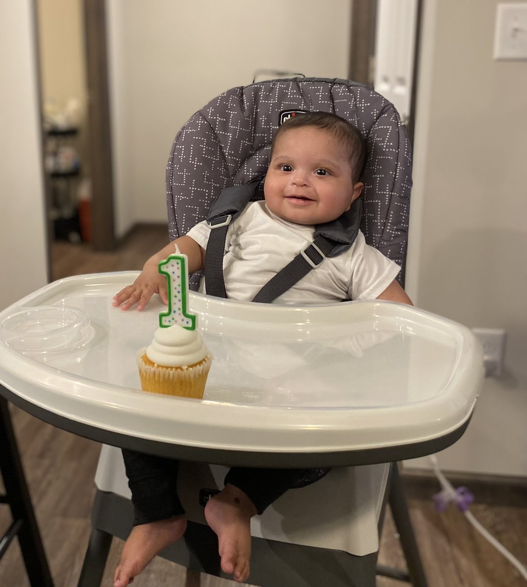 treywaltr's tweet photo. can’t believe i have a one year old! happy birthday buddy ♥️ https://t.co/79W3KJURTj
