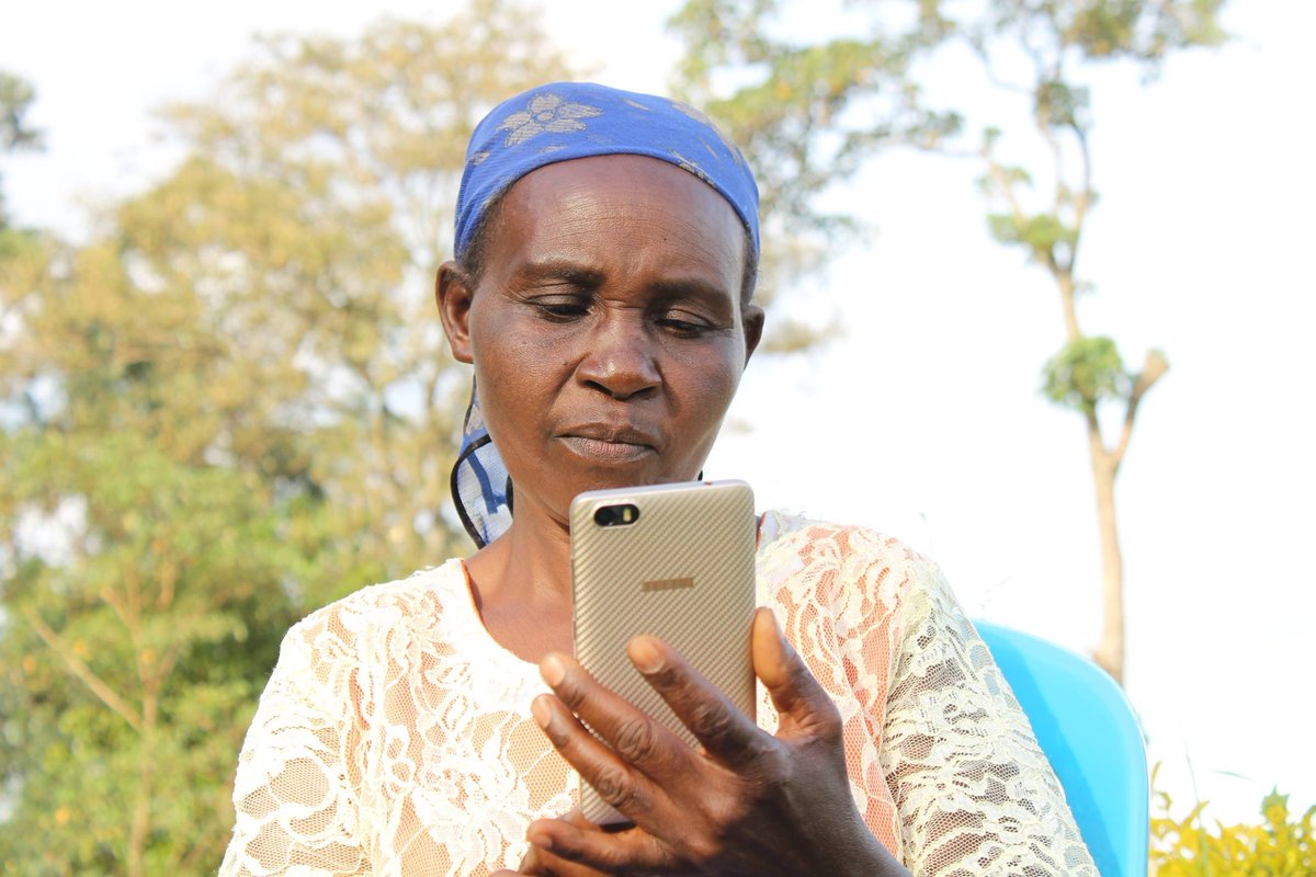 africsolutions's tweet photo. Community Health Workers in Kenya remain an essential pillar in the country's healthcare. #CHVs #CommunityHealthWorkers  #communityhealth #MondayMotivation https://t.co/IzEvU8yz3z