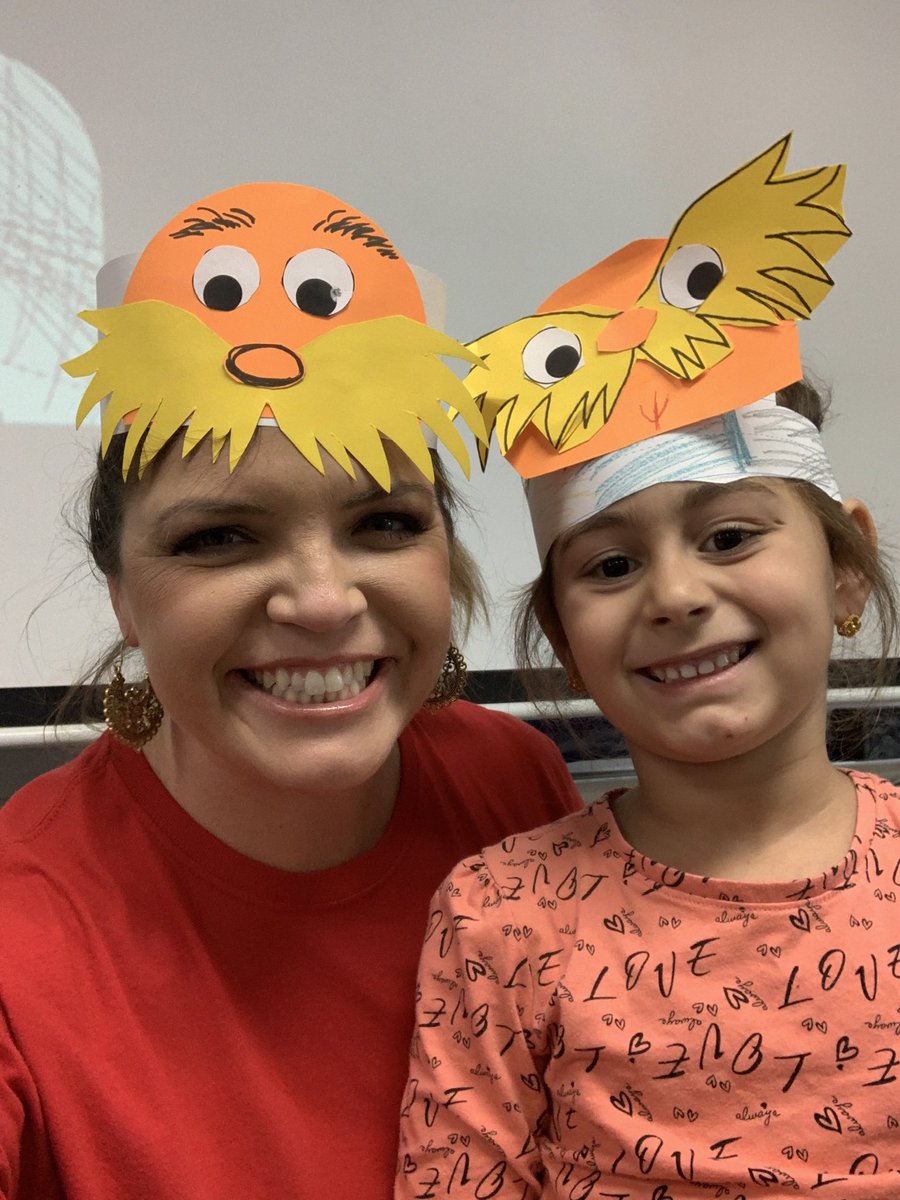 lexosaurus_lex's tweet photo. Read Across America week was awesome! Visit from the EC police, great art, and green eggs and ham!
@ChaseTigers @CajonValleyUSD @davidmiyashiro @CVWorldofWork #ilovemyjob #kindergarten https://t.co/xH1BOc7X4H