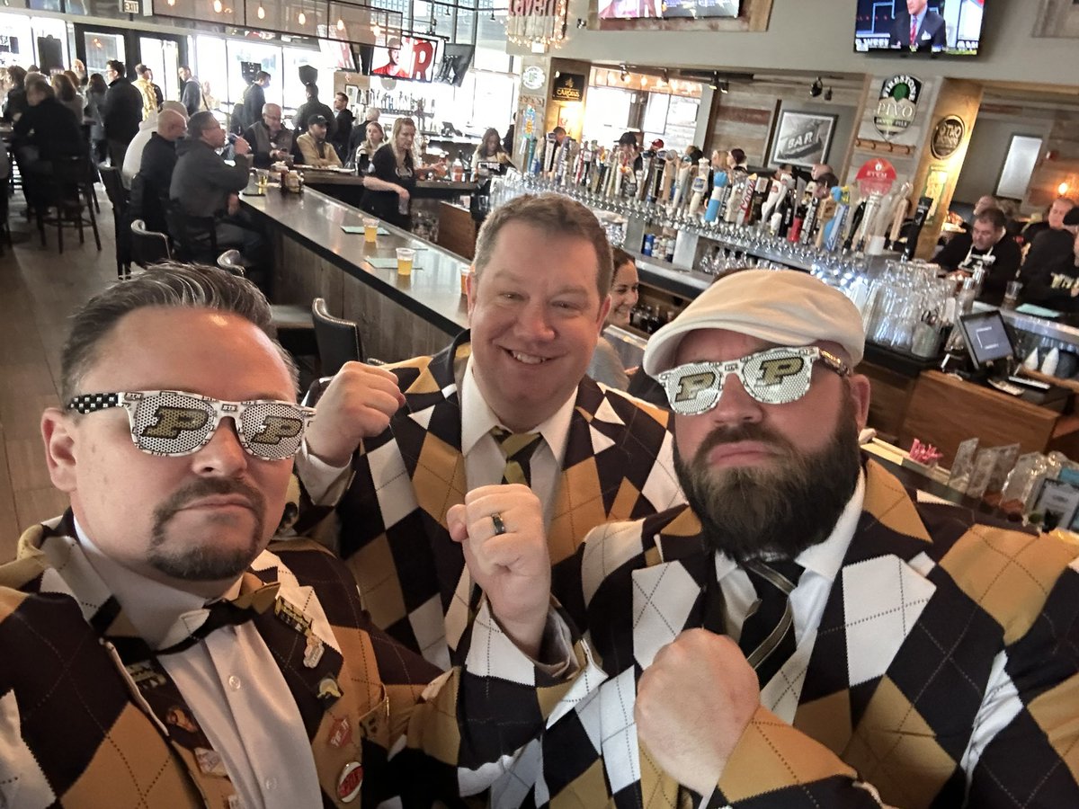 Pregame crew filling in at Park Tavern.  Getting ready for a hard fought championship game 🏆 <a href="/BoilerBall/">Purdue Men's Basketball</a> <a href="/ThePaintCrew/">The Paint Crew</a>