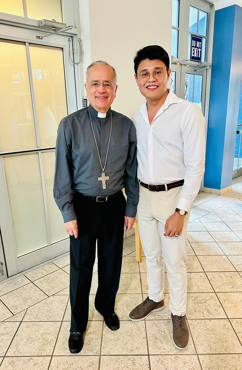 LestherLAleman's tweet photo. La voz profética de Monseñor @silviojbaez es testimonio de la Iglesia que peregrina con el pueblo. Mi reconocimiento para él y clero de Nicaragua que resisten ante la persecución, que no es mayor que la fe y el amor. ¡Viva Cristo Rey! https://t.co/YTHpKWfDmu