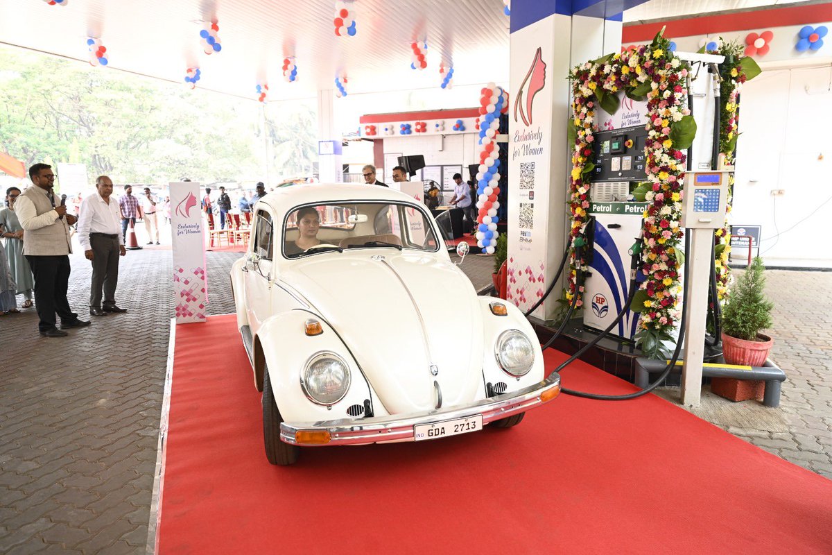 “Don’t think about making the #women fit the world — think about making the world fit for women.” We feel delighted to dedicate island specifically for women at your favourite <a href="/hpcl/">Hindustan Petroleum Corporation Limited</a> #Petrol Pump M/s Kavlekar Petroleum,#Ponda #Goa.
 <a href="/jindalhpc/">Prince Jindal</a> <a href="/srinihp1970/">ch srinivas</a> <a href="/Rg03Goel/">Rajeev Goel</a> <a href="/hpcl_retail/">Mera HP Pump</a>