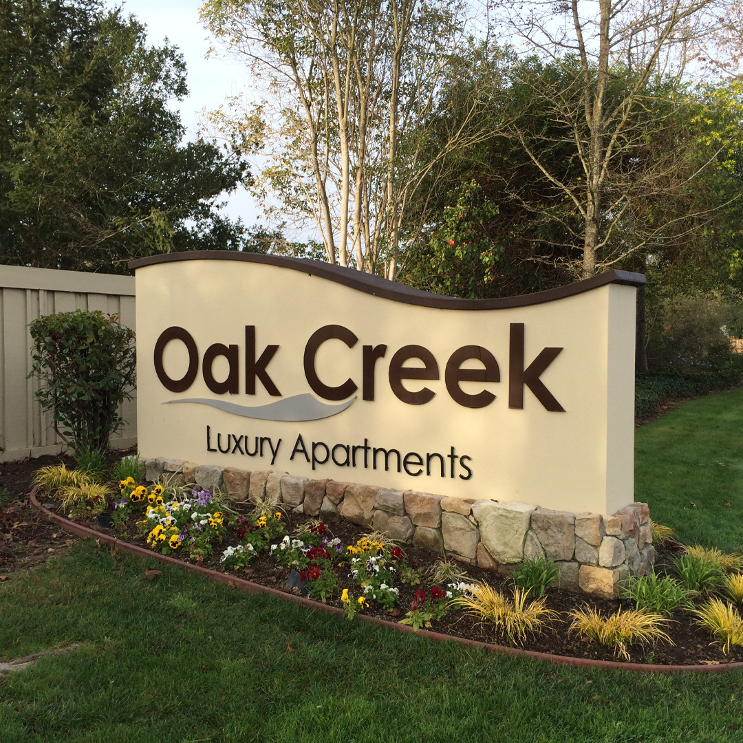 AnkenySignarama's tweet image. Upgrade your #gatedcommunity with custom-designed #monumentsigns from #signaramaankeny! Not only do they provide a direct line of sight, but they're also weather-resistant, making them the perfect choice! #growyourbusiness #hoa #realestate #apartments bit.ly/3FizDzI