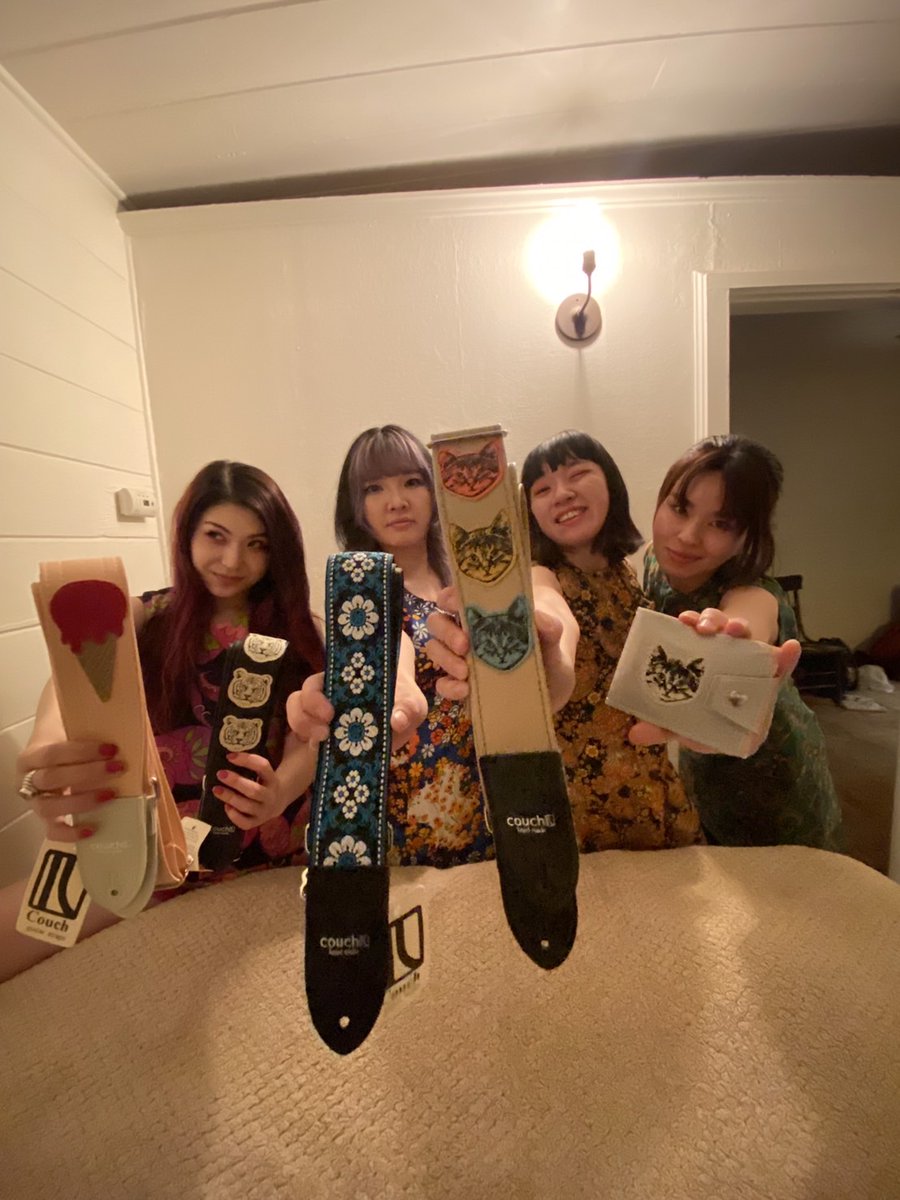 THANK YOU for the cool guitar straps &amp; purse gifts <a href="/CouchUSA/">Couch Guitar Straps</a>
😻🐯💖💖💖💖