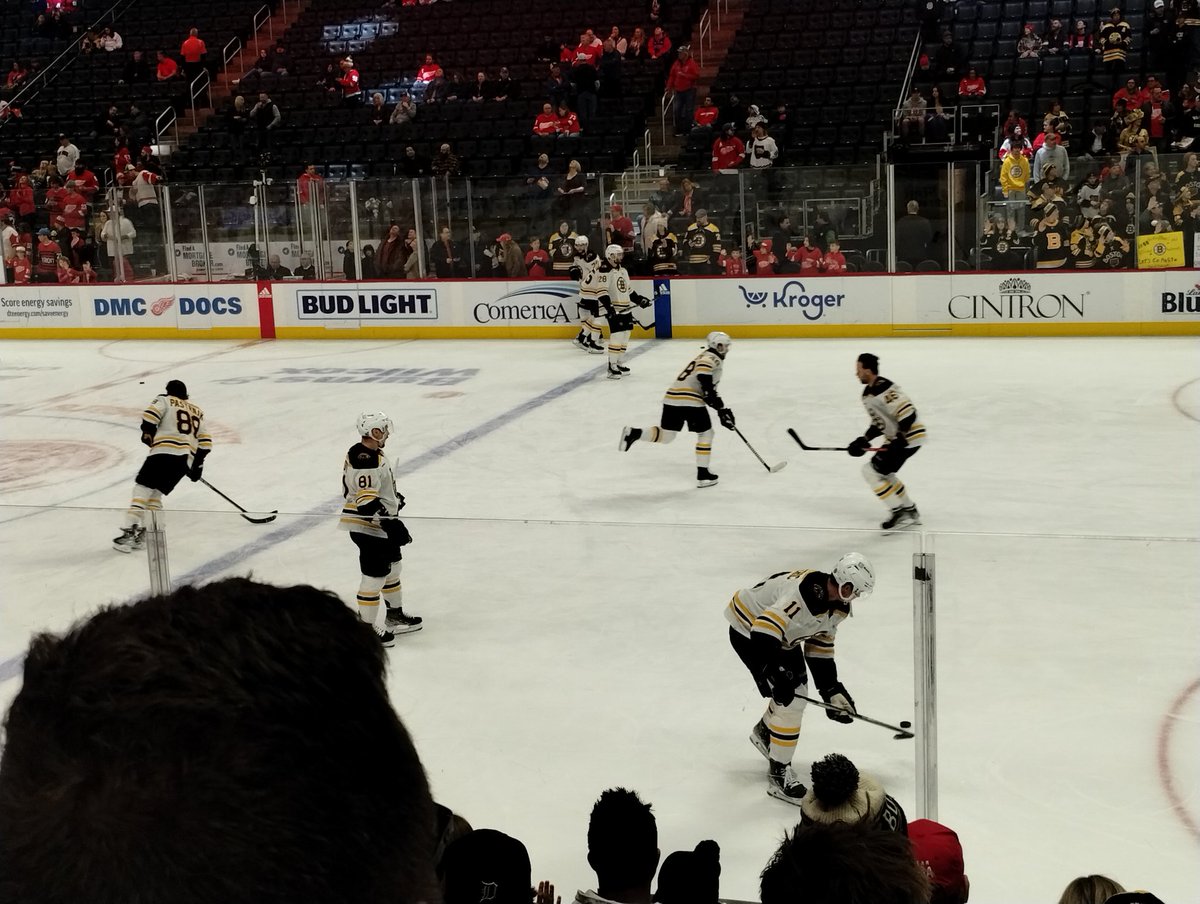 HBalter's tweet image. Dream Trip XXX. Game 3. Go Bruins!!!