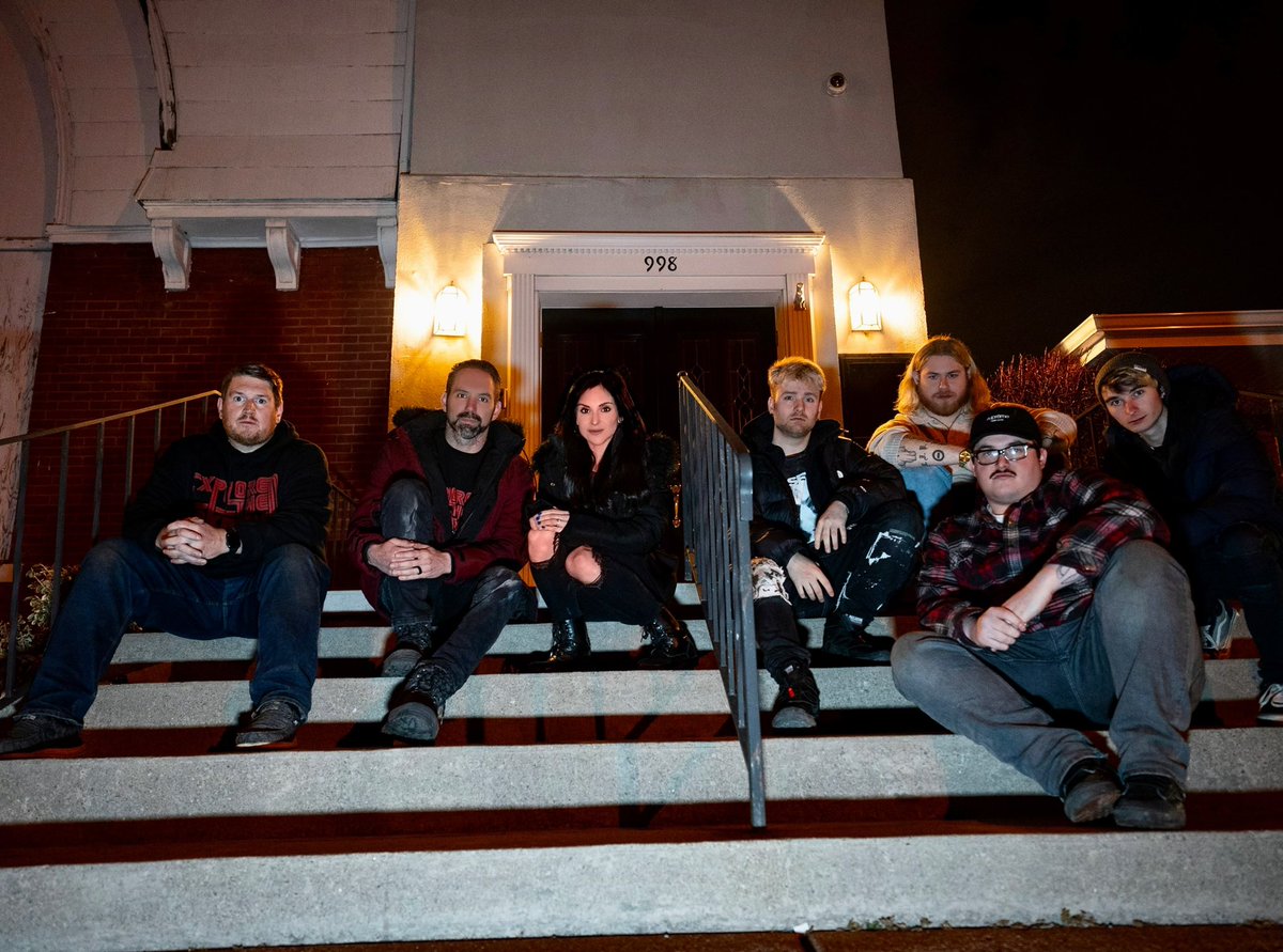 NickGroff_'s tweet photo. Join us today at 4pm ET on our YouTube channel https://t.co/2SWwyIM8tz to watch our investigation at one of the most haunted museums in America! @TessaGroff @PFilesOfficial @i_am_joshyo @danklaes #ghost #groffadventures #paranormal #real #realinvestigation #scary #scratchclub https://t.co/mnaL3TzvxM