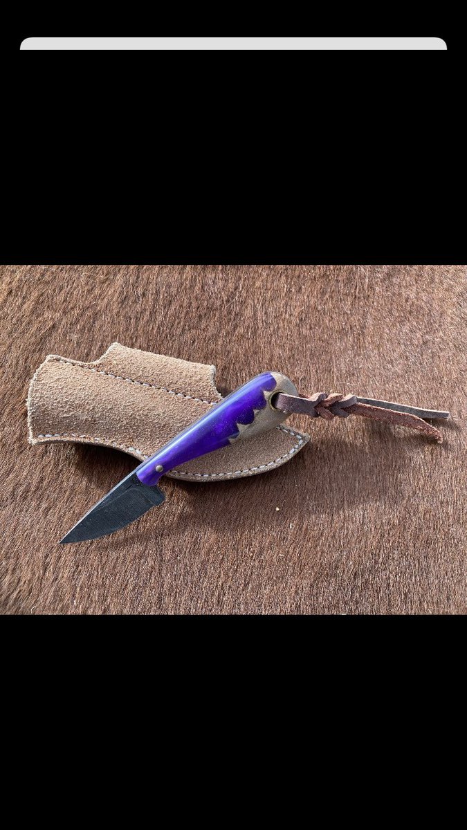 Got this little one up for grabs! 5” overall. Send me a message for info!
