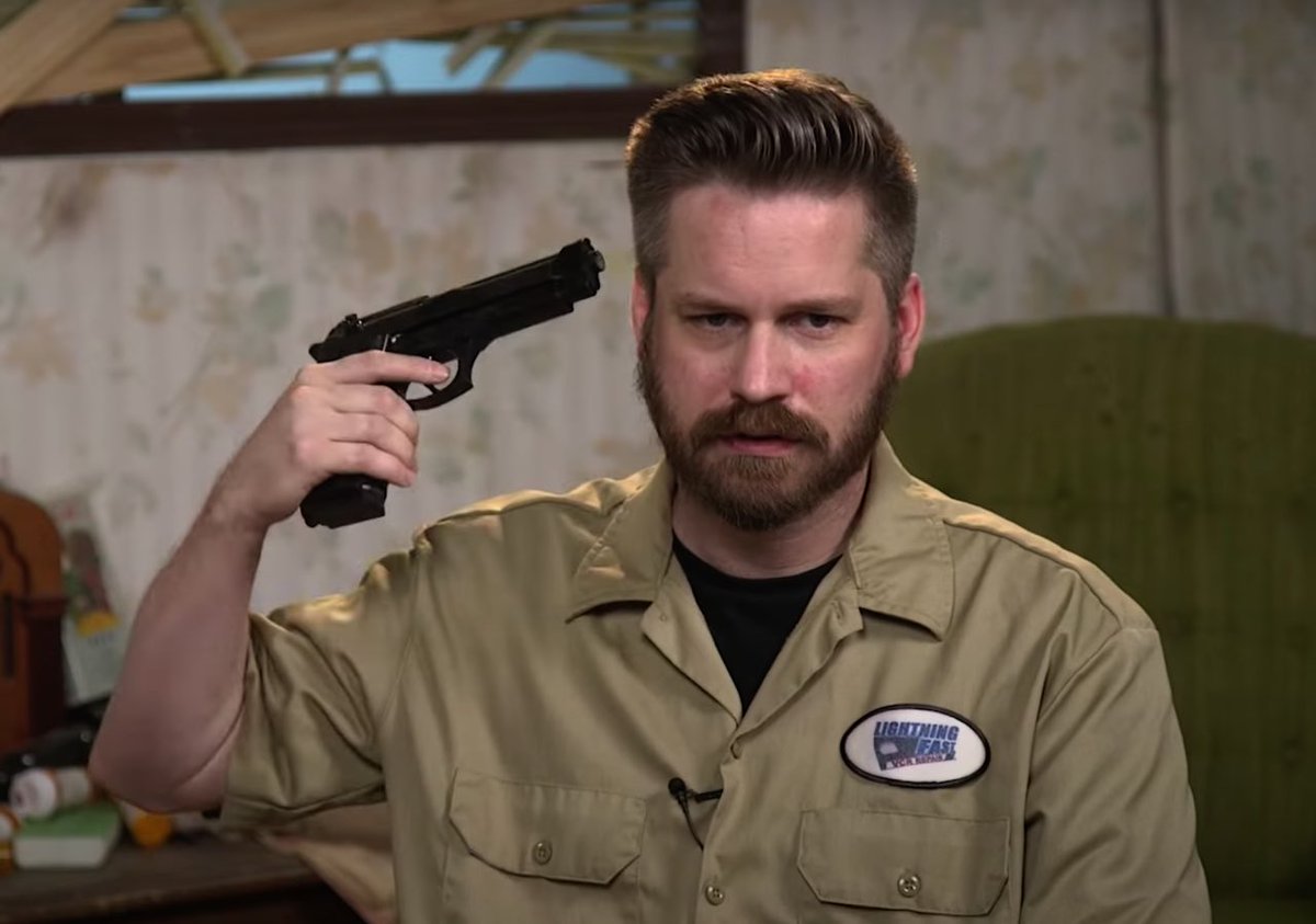 If they are truly making a call of duty movie then I think Alex should be played by either the guy who already plays him or jay from red letter media