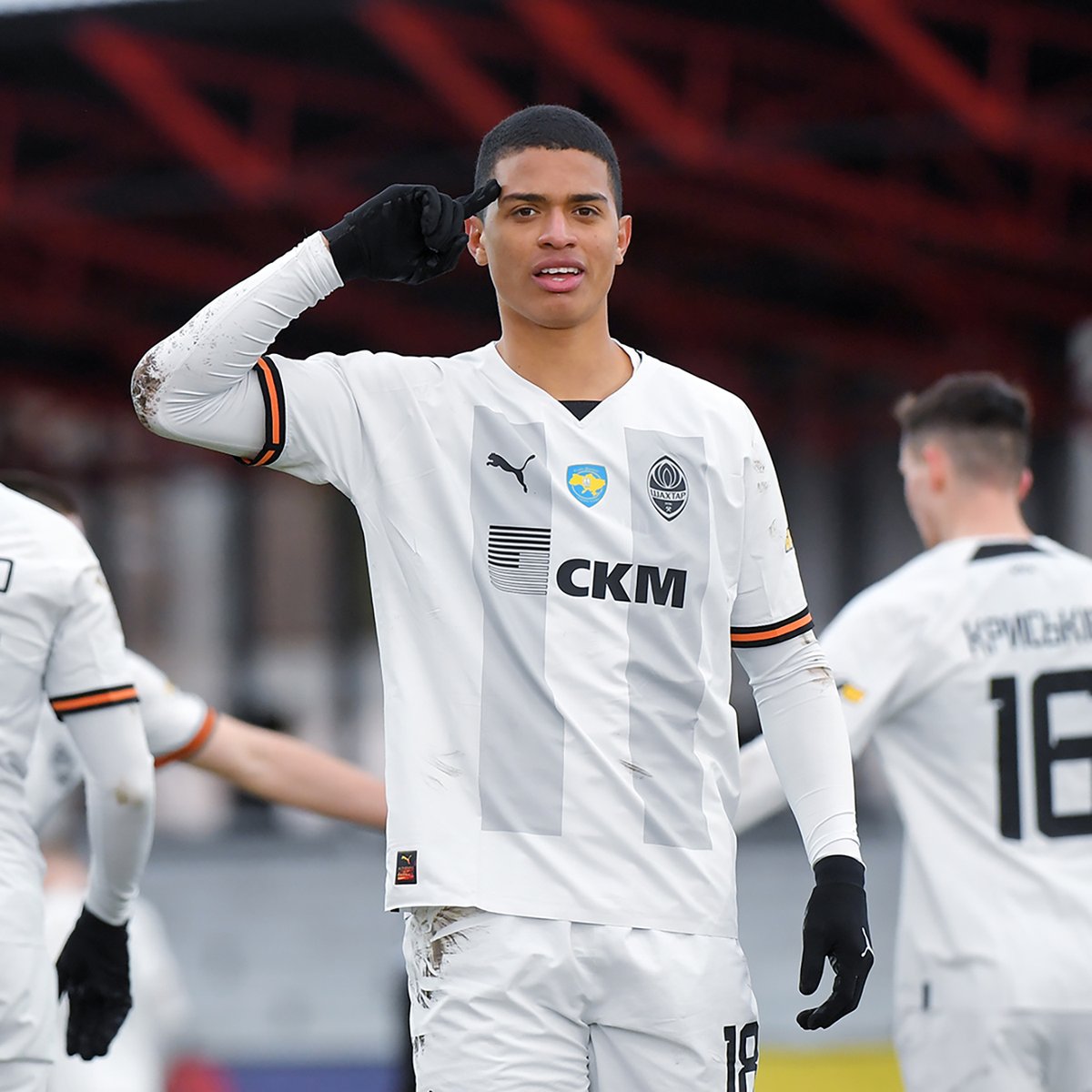 Футболист франции. Шахтер арена 2023. Мостафа мохамед. Испания 2022 футбол. Ronaldo spezia.