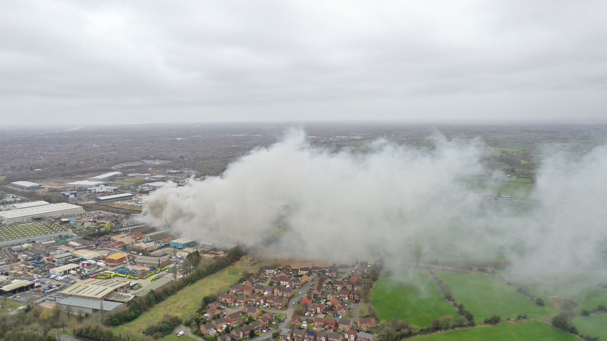 How’s your Carbon Footprint compare. Recycling Lives on fire again. Toxic fumes engulfing the whole of Grimsargh village again. #netzero