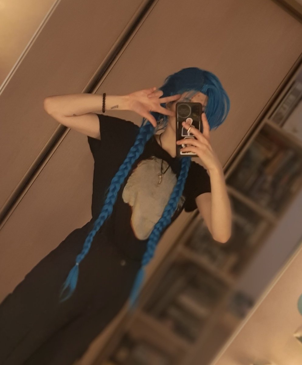 личный дневник олегалоха 🐺 tweet media