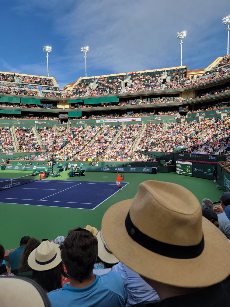 First1Break's tweet photo. We’ve been busy supporting our 🇺🇸’s in Tennis Paradise! Which match-ups are you looking forward to watching today? 🌴🎾 @BNPPARIBASOPEN 

#TennisParadise #BNPParibasOpen #FirstBreakAcademy https://t.co/lr8c4Earn9