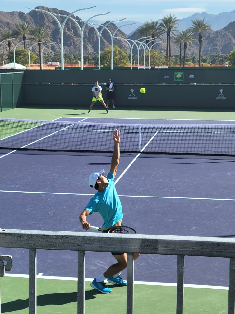 First1Break's tweet photo. We’ve been busy supporting our 🇺🇸’s in Tennis Paradise! Which match-ups are you looking forward to watching today? 🌴🎾 @BNPPARIBASOPEN 

#TennisParadise #BNPParibasOpen #FirstBreakAcademy https://t.co/lr8c4Earn9