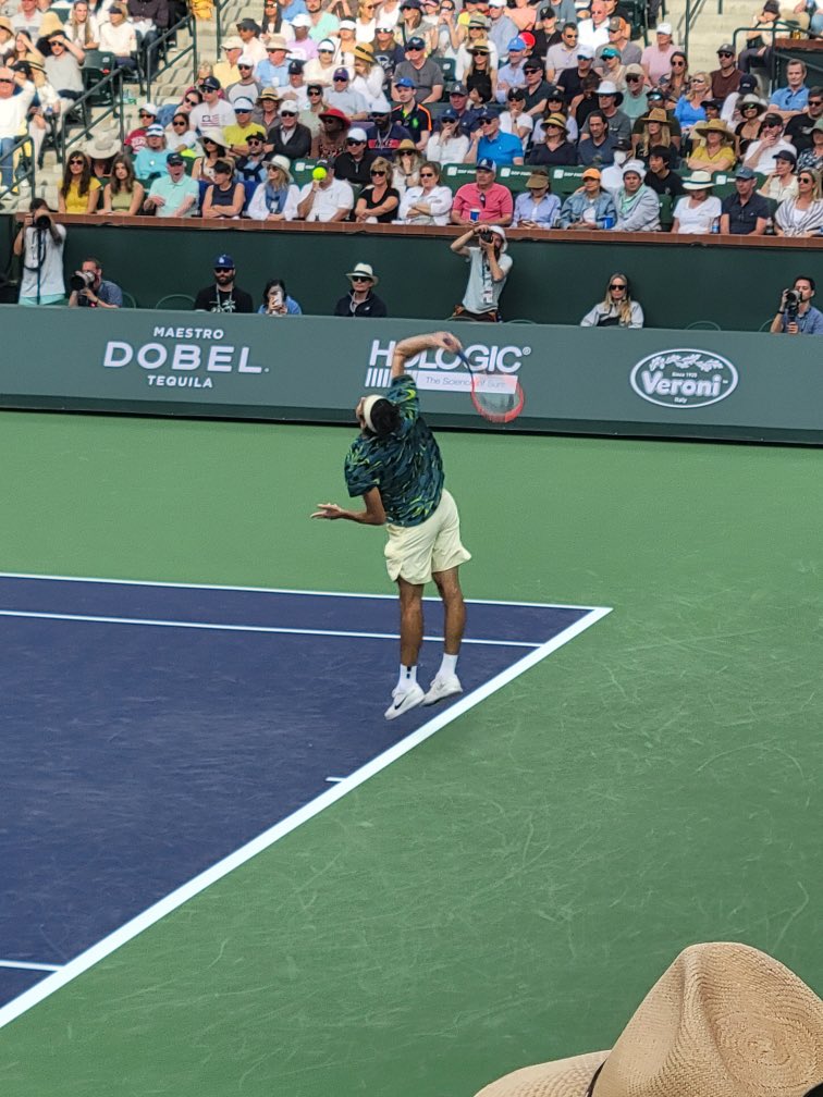 First1Break's tweet photo. We’ve been busy supporting our 🇺🇸’s in Tennis Paradise! Which match-ups are you looking forward to watching today? 🌴🎾 @BNPPARIBASOPEN 

#TennisParadise #BNPParibasOpen #FirstBreakAcademy https://t.co/lr8c4Earn9