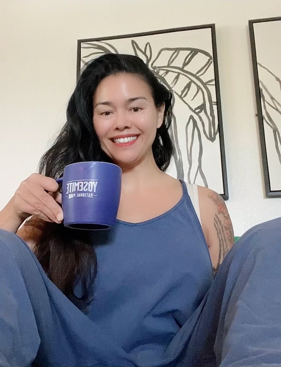 Dana Vespoli on Twitter "Onesie twin powers—activate! therealJuliaAnn"