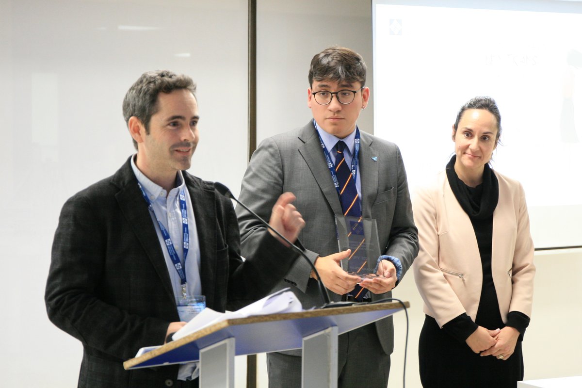 LEDU_debate's tweet photo. 👏 ¡Enhorabuena, @ESADE! Su equipo acaba de alzarse campeón del XVI Torneo de Debate de la Universidad @ufvmadrid, en una más que reñida final con sus compañeros de @uc3m / @debateuc3m, y así consigue la segunda plaza para #leducordoba23. https://t.co/4Nyxlwq83F