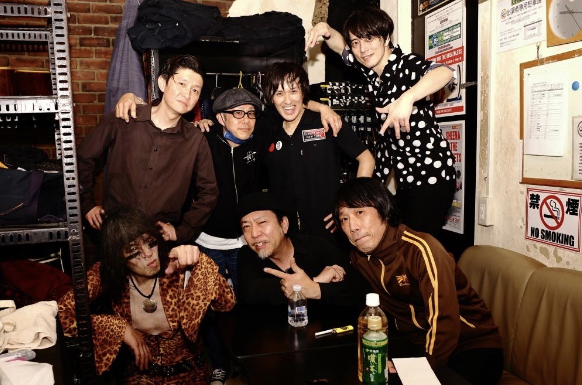 アーカイブ配信見ました。素晴らしい!
そうか騒音寺、来年30周年!大阪アメ村ど真ん中BIGCAT(ユーメイドリーム)でグチャクチャになりたい♪騒音寺のビックイベント期待してます♪♬