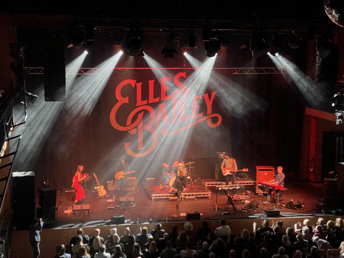 Tamsin Austin tweet media