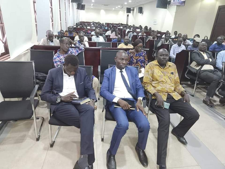 benygmabor's tweet photo. Inter-University lectures on constitution-making in South Sudan. Lectures focuses on history, processes, mechanisms,and challenges facing constitutional development. 
Time is now to collectively design  constitution to end war;build institutions &amp; set a constitutional democracy. https://t.co/w6Jqdc0coa
