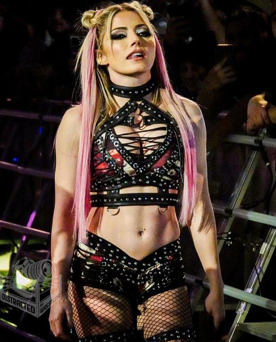 The perfect woman doesn&rsquo;t exist&hellip;.  #AlexaBliss 👀👀👀 https://t.co/IkcXXz3iWQ<a href="/tag/alexabliss"class="tags">#AlexaBliss</a>