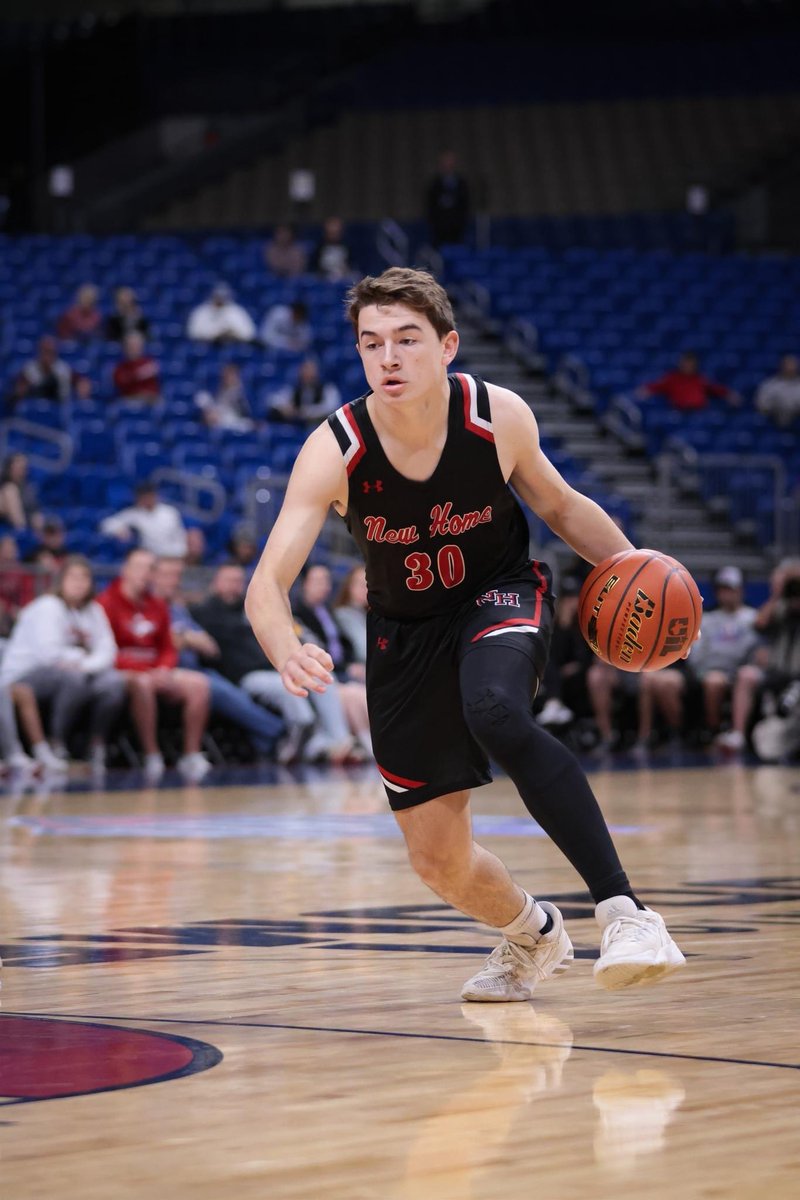 NH Leopards 🏀 — #HST tweet media