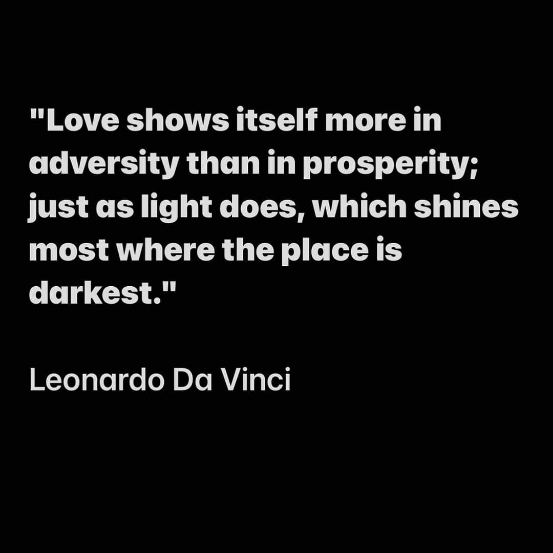 Light shines and love resonates.  'Love is metaphysical gravity.'-Buckminster Fuller

#robertedwardgrant #gravityisthelove