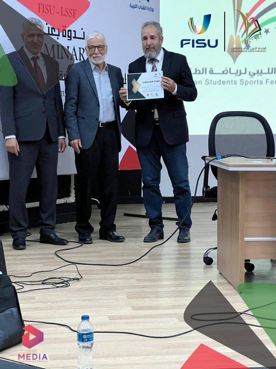 libyanssf's tweet photo. نظم الاتحاد الليبي لرياضة الطلاب يوم  السبت الموافق 11 مارس 2023 ندوة حواريه بمسرح المعهد العالي لتقنيات الفنون بزاوية الدهمانى بطرابلس تحت عنوان .. التطوع فى مجال الرياضه وأثره على الفرد والمجتمع
https://t.co/l2ky5xeK2W https://t.co/zQJoDMVbOq