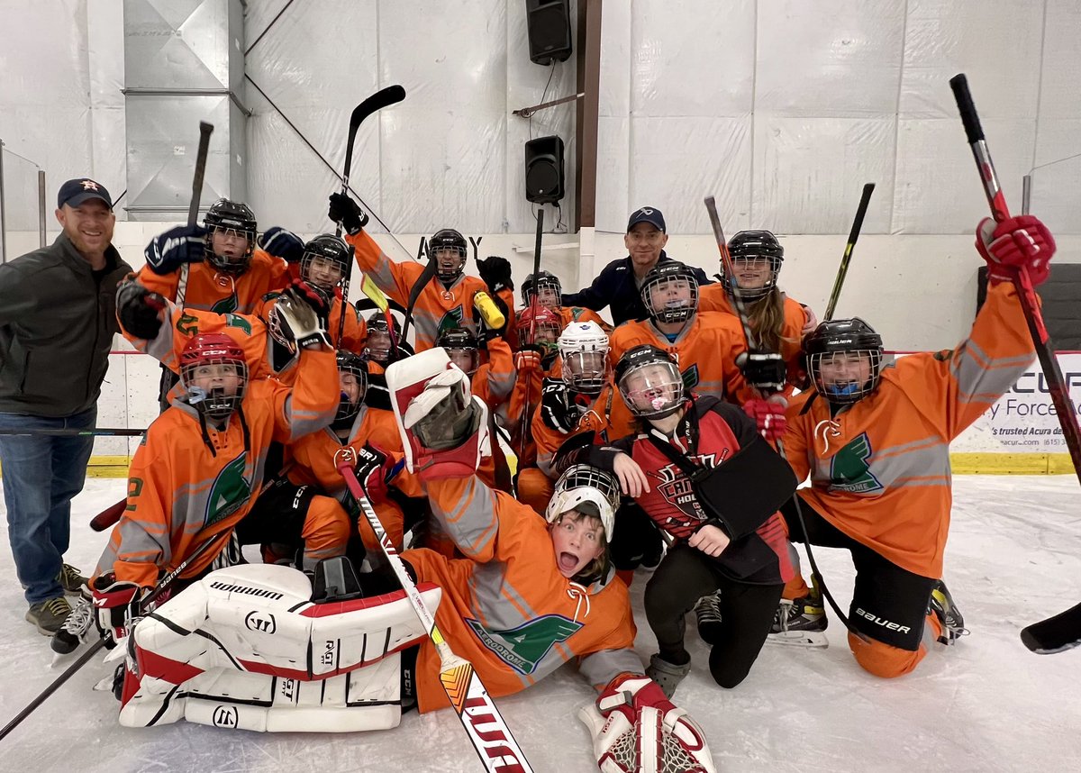 AerodromeIce's tweet photo. Congrats to the Houston Gladiators out of @aerodromeice for ending the season on a high note in Nashville this weekend. Way to go! https://t.co/l567gkMkuF
