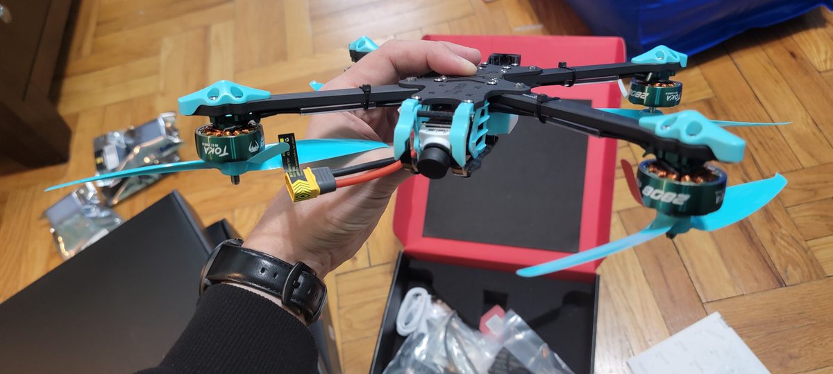 Dmytro Top tweet media