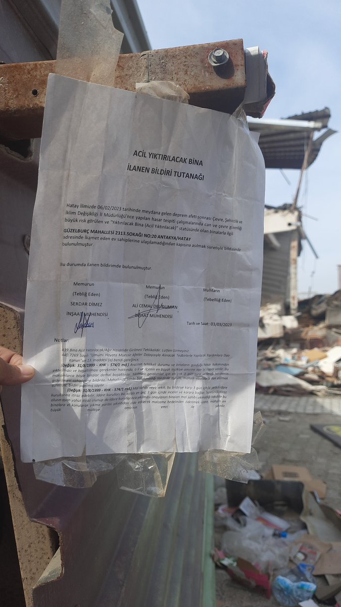 Kime mesaj, mail attıysam iş konusunda dönüş sağlayan olmadi olmuyor da sonra da oy isteyecekler bir geleceğimiz yok artık ve kalkıp da destek olmaya çalışan kimse yok. Biz para istemiyoruz iş istiyoruz