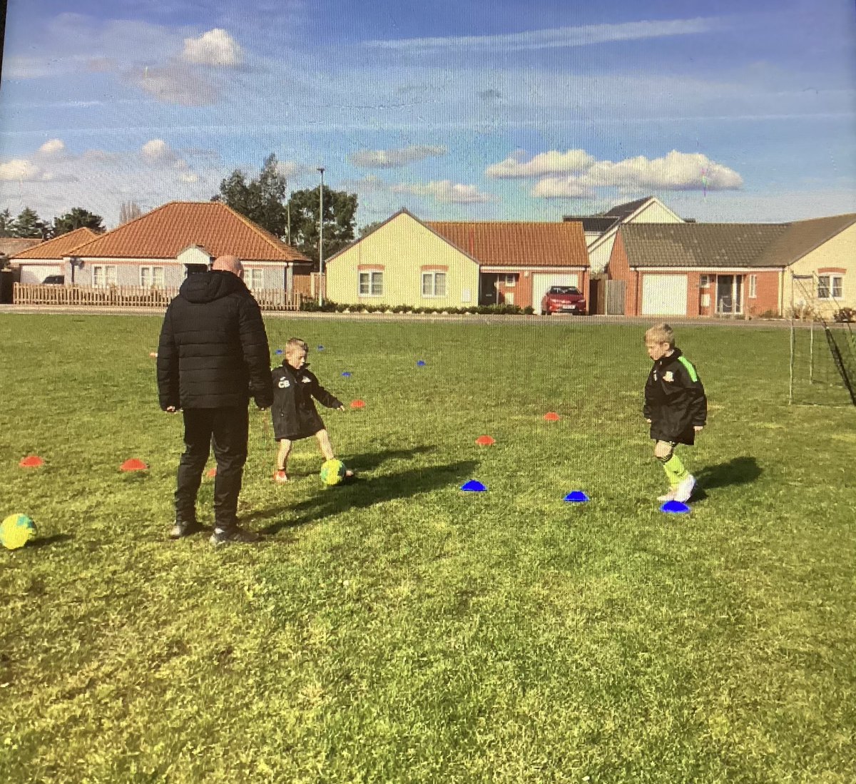 EastCoaching's tweet photo. Busy week at East Coast Coaching with plenty of one to one sessions, the children have been brilliant, if you’re interested in any sessions please contact us through a direct message on our socials, or our email address, you can also find us on Instagram, #footballcoaching ⚽️ https://t.co/13m6svOPHQ