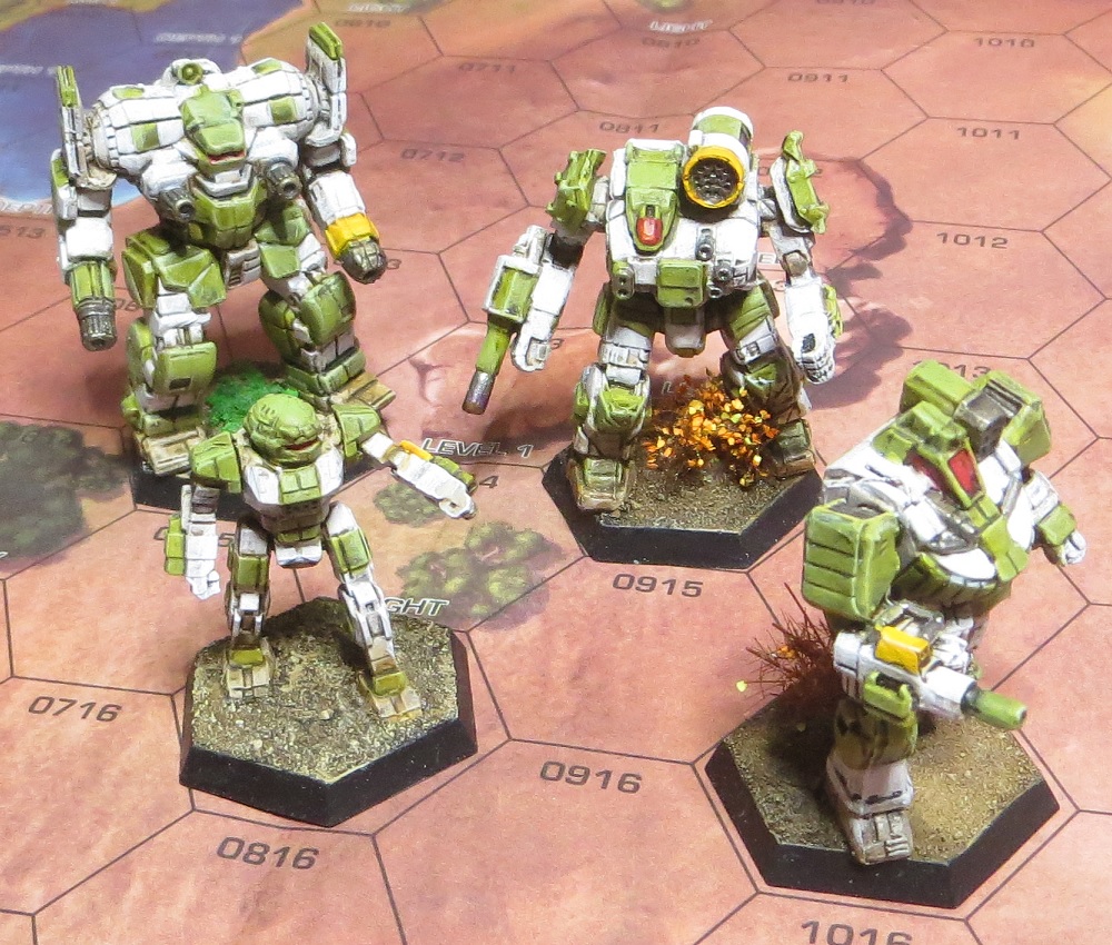KimmoPonkala's tweet photo. My first Battletech robots. #tabletopgames #battletech #catalyst #miniaturepainting #wargames https://t.co/lXYkXnWjb1
