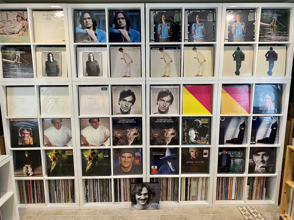Happy 75th birthday to one of my favorite singer/songwriters… <a href="/JamesTaylor_com/">James Taylor</a> . My vinyl collection to date.
#vinylrecords #VinylCollector #vinylcollection <a href="/RockSolidShow/">RockSolid</a>