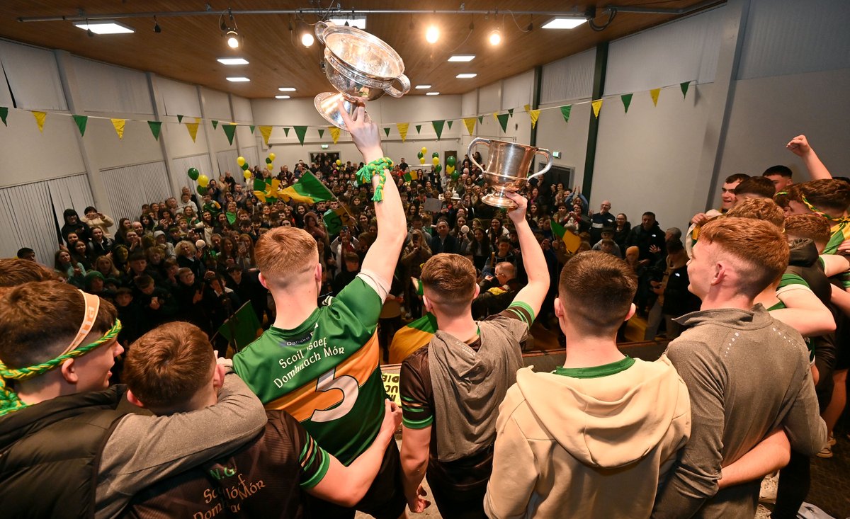 Heroes' welcome for jubilant St Joseph's, Donaghmore team as they bring Paddy Drummond Cup home to Co Tyrone

irishnews.com/news/northerni…